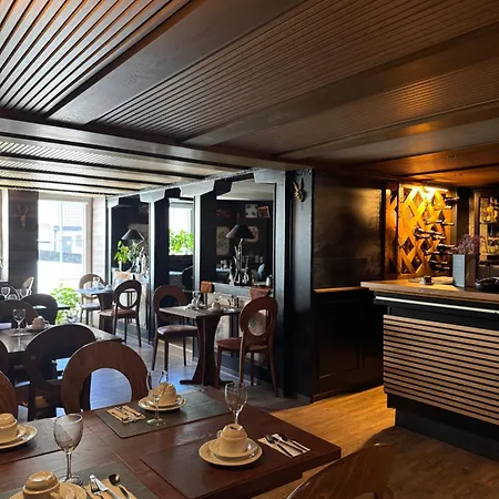 Moos 住宿加早餐酒店